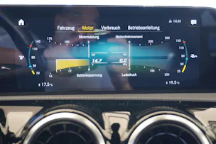 Mercedes-Benz CLA Shooting Brake 220 d 4Matic AMG Line