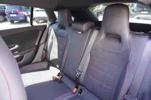 Mercedes-Benz CLA Shooting Brake 220 d 4Matic AMG Line
