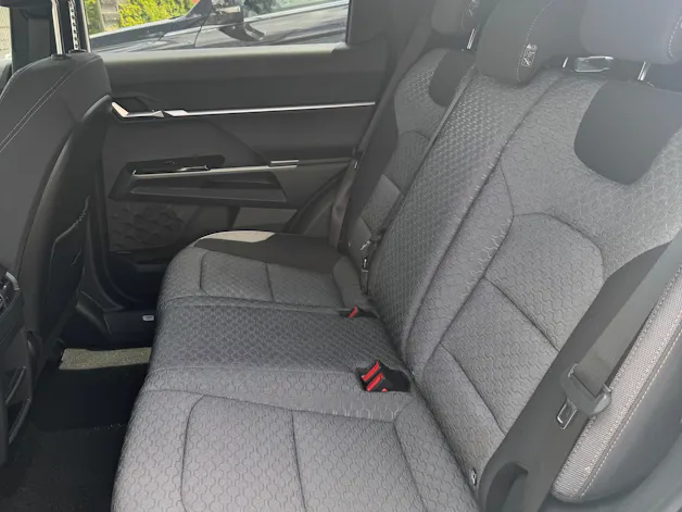 KGM -SsangYong Torres 1.5 TGDI Hybrid Platinum AT
