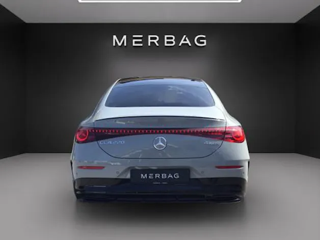 Mercedes-Benz CLA 220 8G-DCT 4Matic