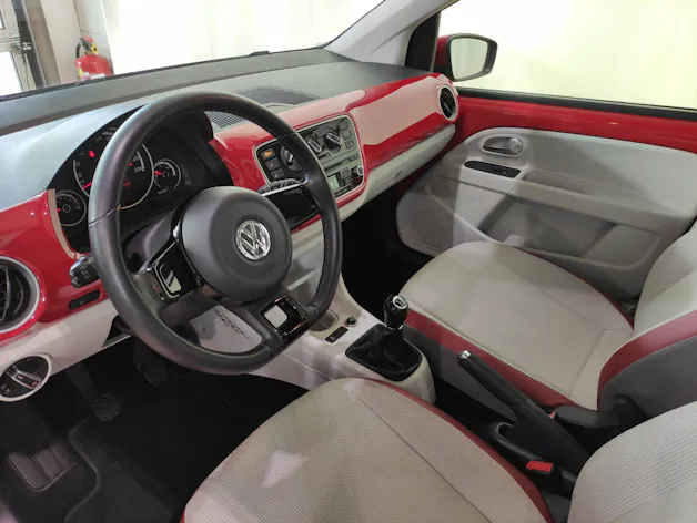 VW Up 1.0 High