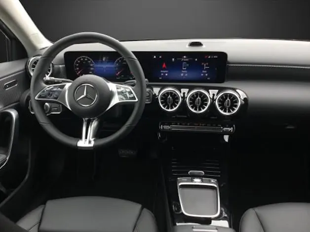 Mercedes-Benz A 250 4Matic 8G-DCT