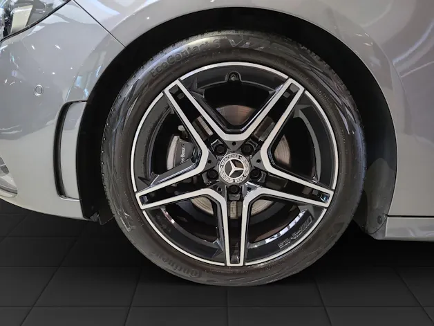 Mercedes-Benz B 200 4Matic AMG Line