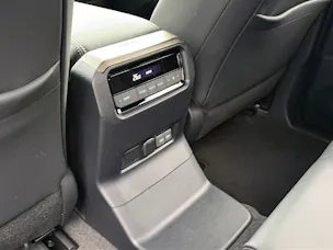 Toyota Land Cruiser 2.8 D 48V Style