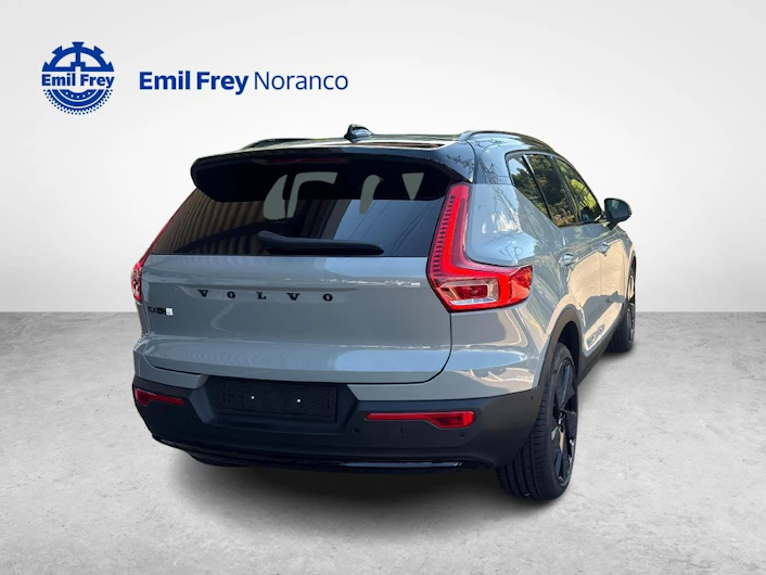 immagine del veicolo VOLVO EX40