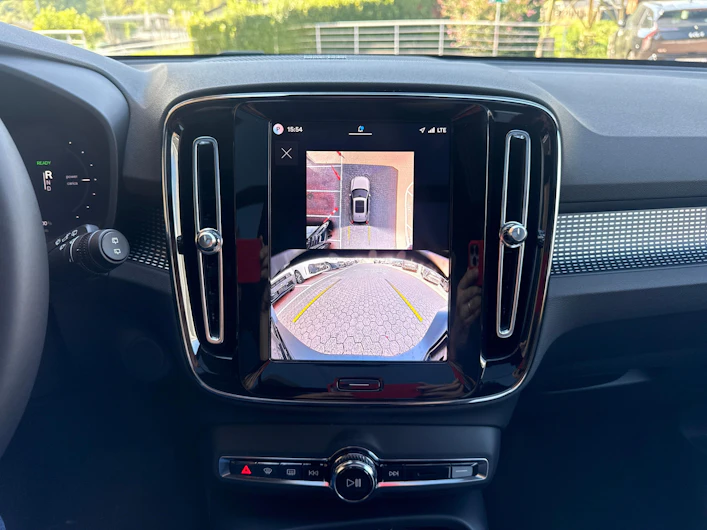 immagine del veicolo VOLVO EX40