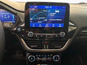 https://vehicle.imgix.net/4344039/0bea443d-4d8b-431b-994d-2ab4cccf10e5.jpg