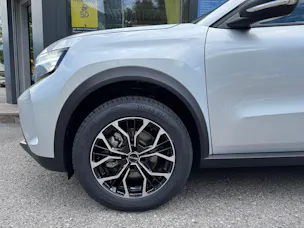 Opel Frontera 1.2Turbo HEV Edition