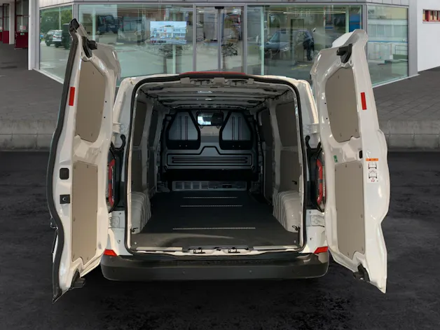 Ford Transit C Van 320 L2 2.5 Duratec 233 Trend PHEV