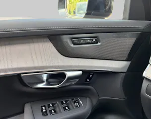 Volvo XC90 2.0 T8 TE Plus Dark eAWD