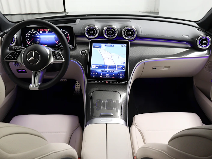 Fahrzeugbild MERCEDES-BENZ C 220