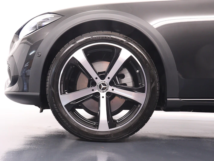 Fahrzeugbild MERCEDES-BENZ C 220