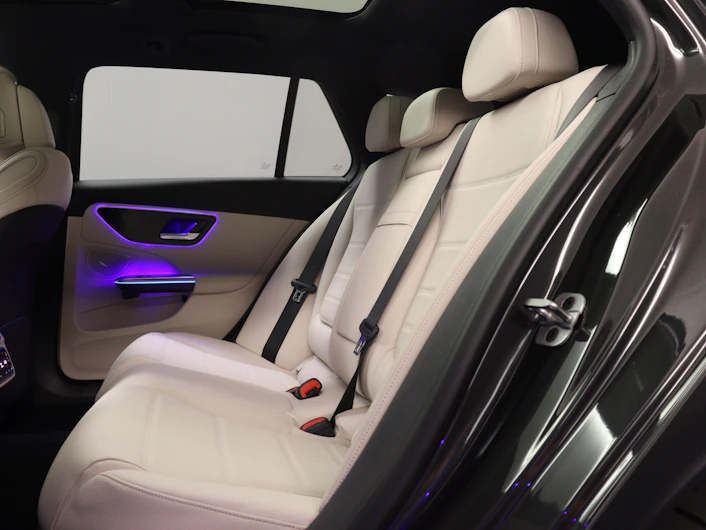 Fahrzeugbild MERCEDES-BENZ C 220