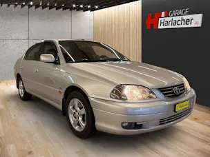 Toyota Avensis Sedan 2.0 D4 Linea Sol