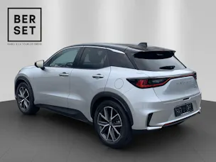 Lexus LBX 1.5 Hybrid Cool AWD