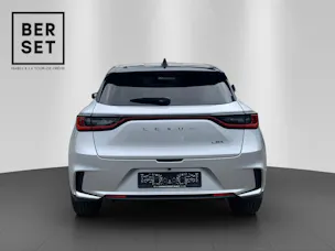 Lexus LBX 1.5 Hybrid Cool AWD