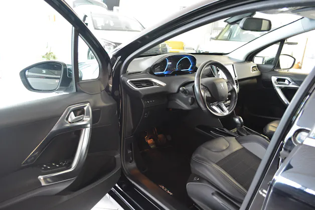 Peugeot 2008 1.2 PureTech 110 Allure S/S