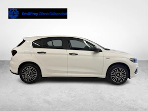 https://vehicle.imgix.net/4344184/f16f5e03-3c6d-45bf-9960-a0dd9bdff5b9.jpg