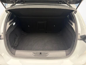 https://vehicle.imgix.net/4344197/cf10796c-23e7-4c76-8645-bb1101eb2e6a.jpg
