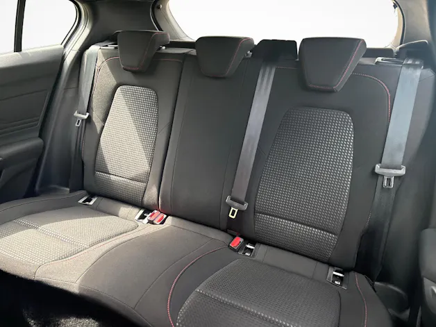 FORD Focus 1.0i EcoB Hybrid 155 ST-Line