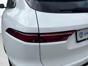 https://vehicle.imgix.net/4344207/8e452c40-618f-4916-a26c-ddfce83f9dd6.jpg