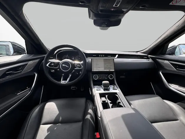 Jaguar F-Pace 2.0 P400e R-Dynamic HSE AWD