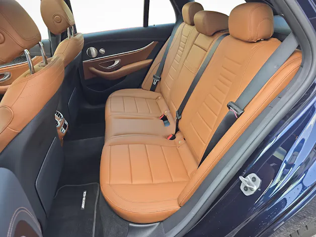 Mercedes-Benz E 220 d AMG Line 4matic Kombi