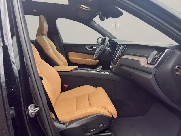 Volvo XC60 2.0 B4 MH Inscription AWD