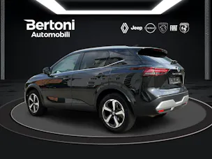 Nissan Qashqai 1.3 DIG-T 158 Premiere Edition