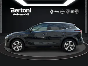 Nissan Qashqai 1.3 DIG-T 158 Premiere Edition