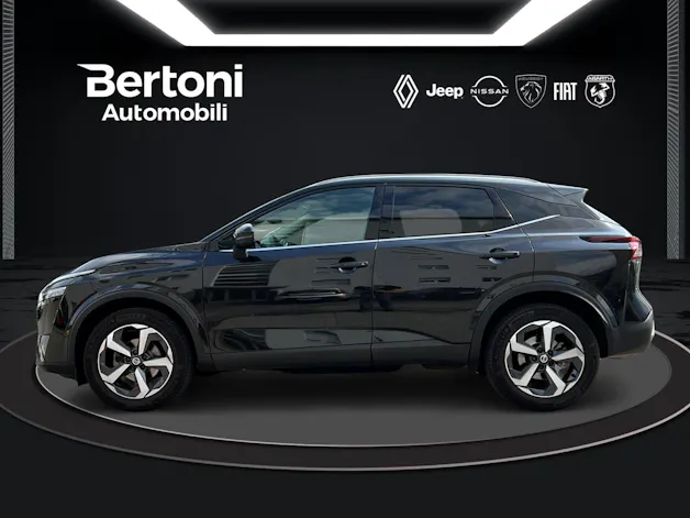 Nissan Qashqai 1.3 DIG-T 158 Premiere Edition