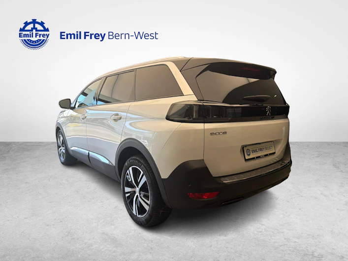 immagine del veicolo PEUGEOT 5008