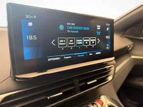 https://vehicle.imgix.net/4344231/65d5c4e0-a8aa-413b-882f-58cc7b91b1ac.jpg