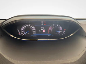 immagine del veicolo PEUGEOT 5008 1.5 BlueHDi Allure Pack