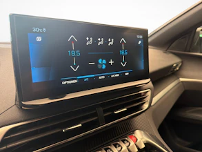 https://vehicle.imgix.net/4344231/ad693155-739e-4822-9ab8-b90af1956c47.jpg