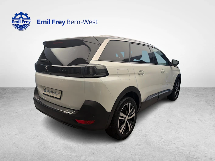 immagine del veicolo PEUGEOT 5008