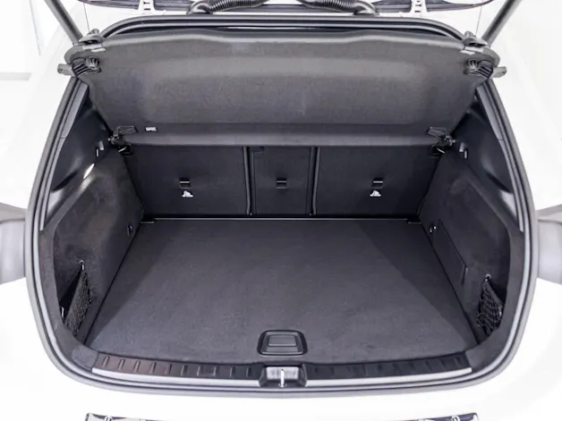Mercedes-Benz GLA 250 Swiss Star AMG Line 4matic