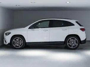 Mercedes-Benz GLA 250 Swiss Star AMG Line 4matic