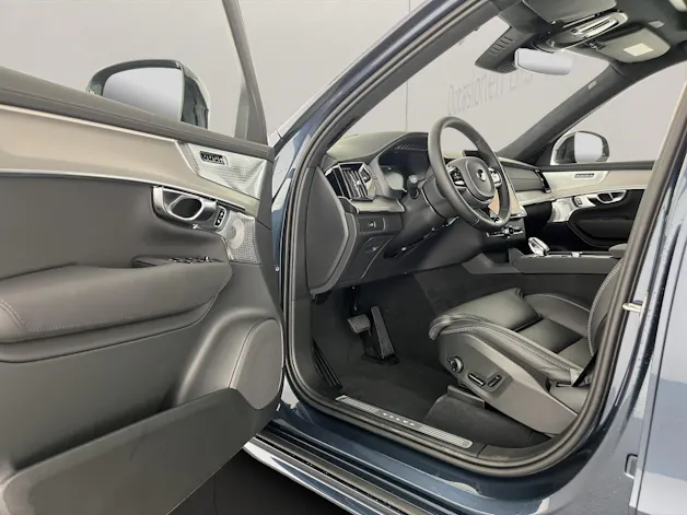 Volvo XC90 2.0 B5 MH Black Edition AWD