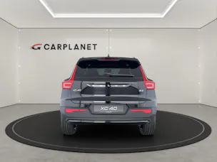 Volvo XC40 2.0 B3 MH Plus Dark