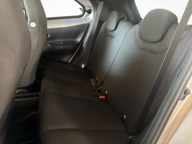 Toyota Aygo X 1.5 VVT-i HSD Trend