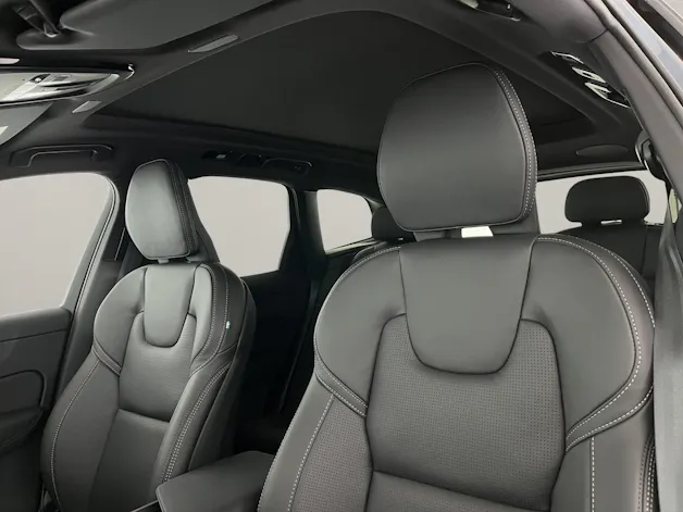 Volvo XC60 2.0 B5 MH Black Edition AWD