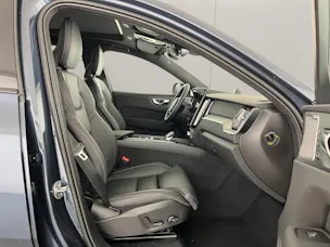 Volvo XC60 2.0 B5 MH Black Edition AWD