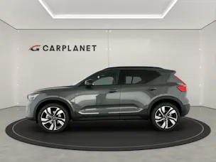 Volvo XC40 2.0 B3 MH Plus Dark