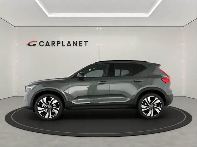 Volvo XC40 2.0 B3 MH Plus Dark