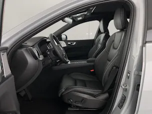 Volvo XC60 2.0 B5 MH Black Edition AWD