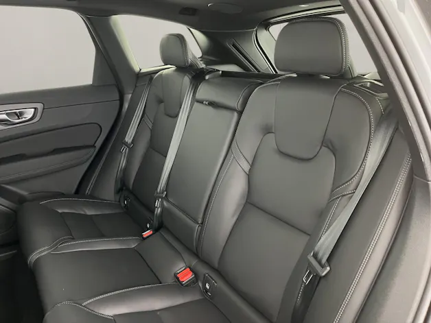 Volvo XC60 2.0 B5 MH Black Edition AWD