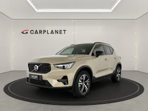 Volvo XC40 2.0 B3 MH Plus Dark