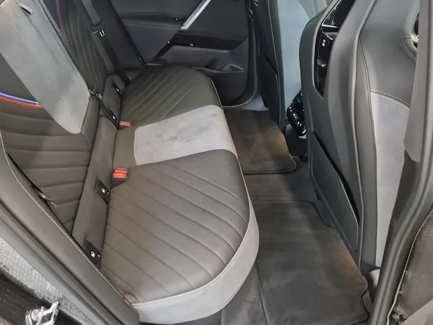 BMW iX xDrive60