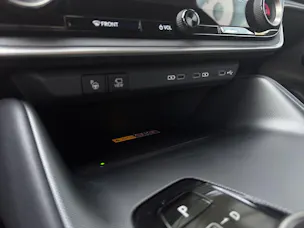 Lexus RZ 550e F Sport